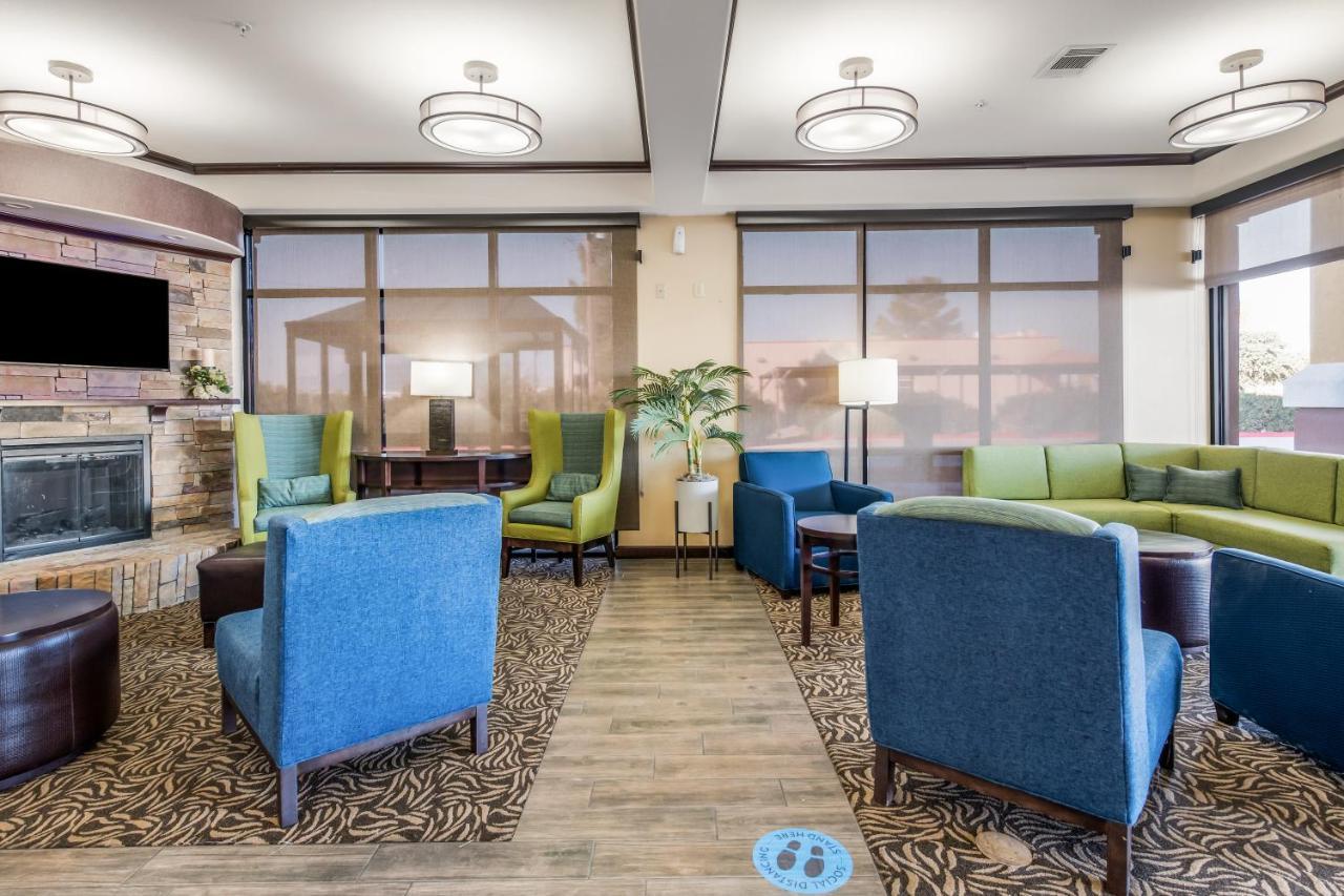 Comfort Suites Fort Stockton Ngoại thất bức ảnh